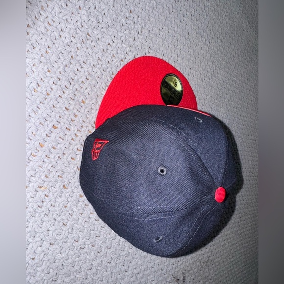 Memphis REDBIRDS Minor League Baseball Marvel New Era 59 Fifty Fitted Hat NWT - Picture 4 of 6